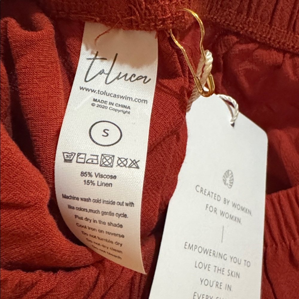 Toluca A-Line Skirt in Bold Brick Red with Button Accents. Viscose-Linen Blend. - Picture 4 of 7